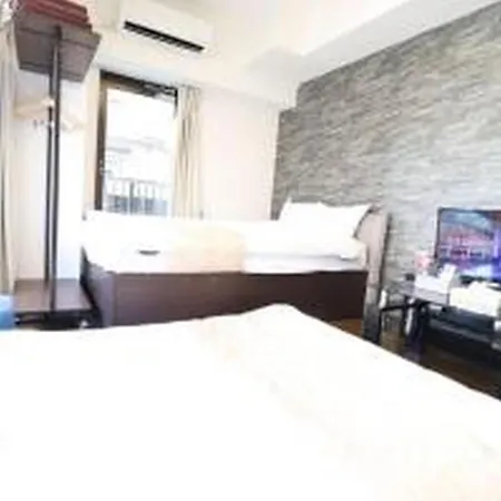 アミスタユウ302号室 Apartment Osaka Exterior photo
